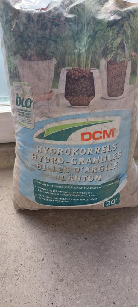 Hydrokorrels 4 zakken gebruikt, Ophalen