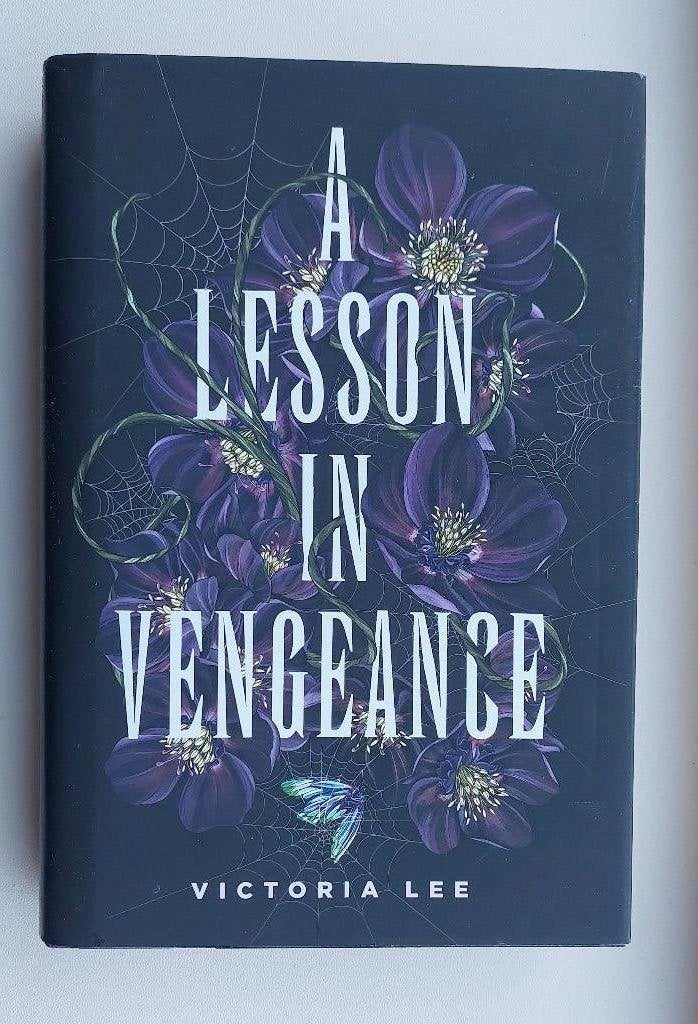 A Lesson in Vengeance - Victoria Lee, Boeken, Ophalen of Verzenden, Zo goed als nieuw