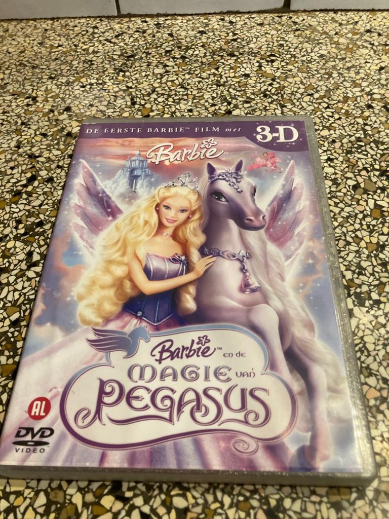 Dvd Barbie en pegasus, Alle leeftijden, Ophalen of Verzenden, Zo goed als nieuw