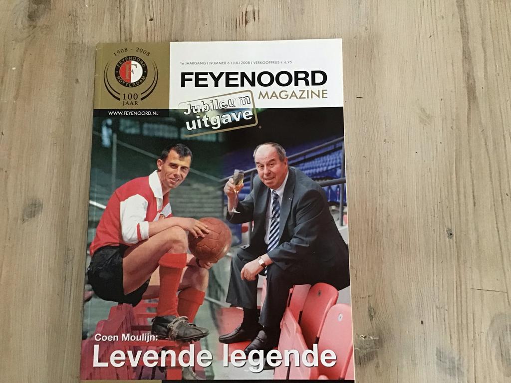 Feyenoord Verzameling: Magazine, Boek, Sleutelhanger & Pin, Verzamelen, Ophalen of Verzenden, Zo goed als nieuw, Feyenoord, Boek of Tijdschrift