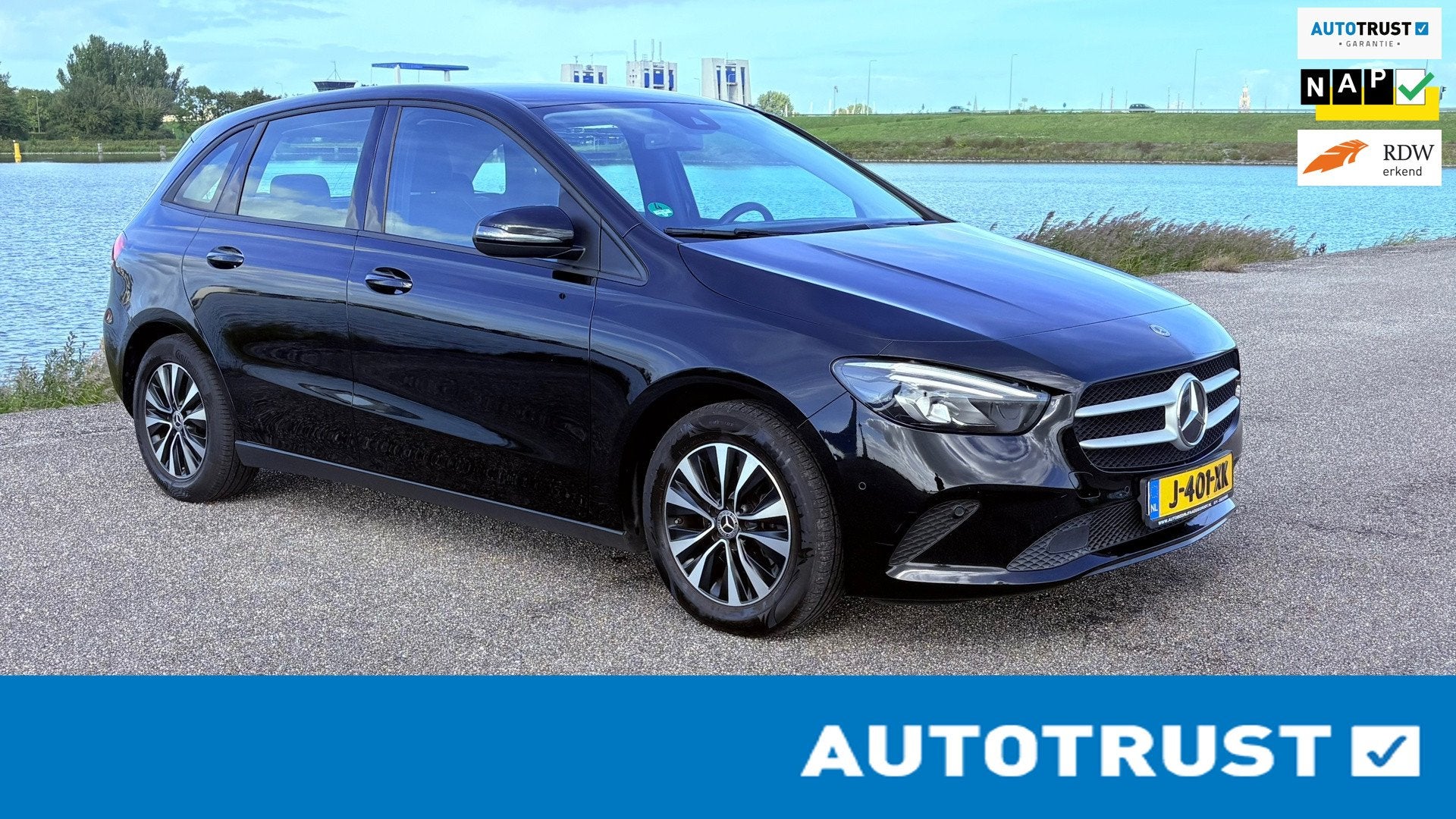 Mercedes-Benz B-klasse 180 Business Solution/Autmaat/NL/ECC/, Auto's, Dealer onderhouden, 136 pk, Gebruikt, 4 cilinders