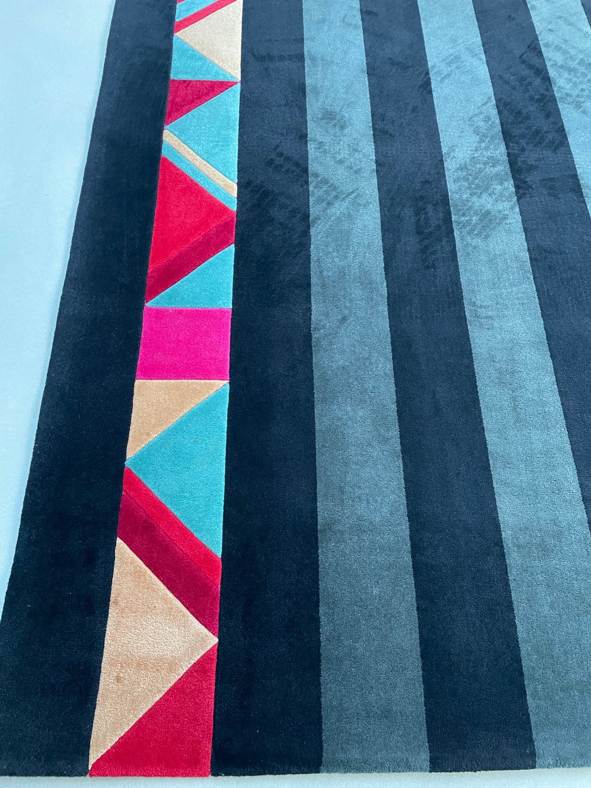 Verrassend mooi wollen vloerkleed - 2.50x2.12m, Ophalen, Gebruikt, Zwart, 200 cm of meer