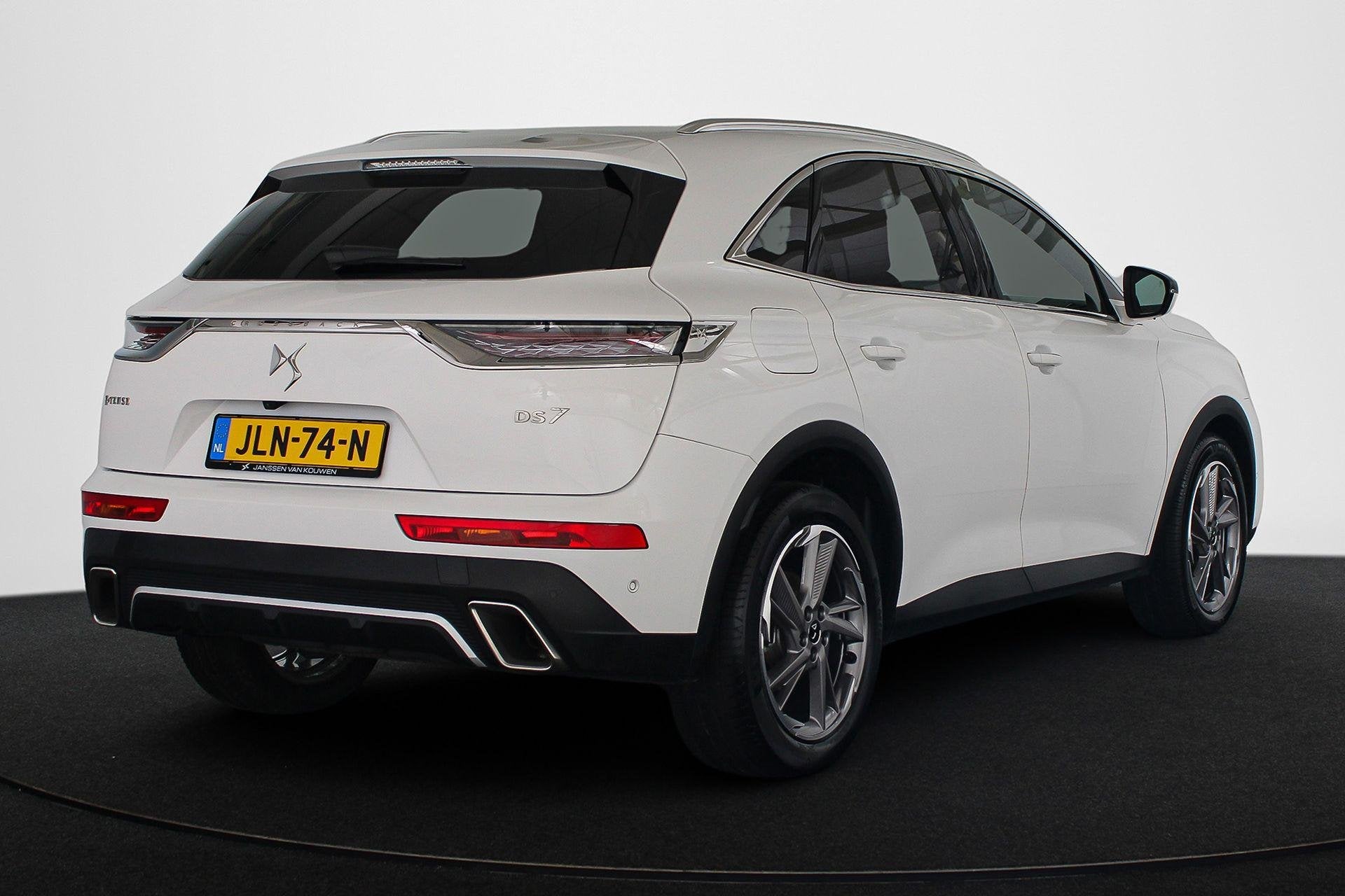 DS 7 Crossback E-Tense Rivoli 225 SOH 97% Stoelverwarming Le, Auto's, 4 cilinders, Wit, Bedrijf, Hybride Elektrisch/Benzine