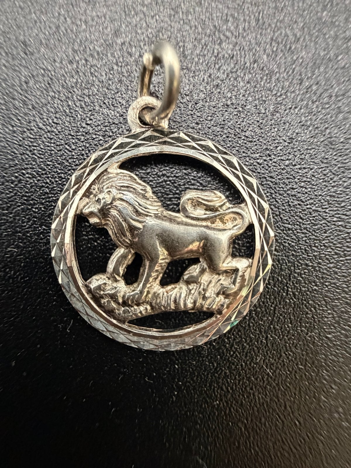 Zilveren Hanger Leeuw Sterrenbeeld - Echt Zilver 925, Ophalen of Verzenden, Gebruikt, Zilver, Dier