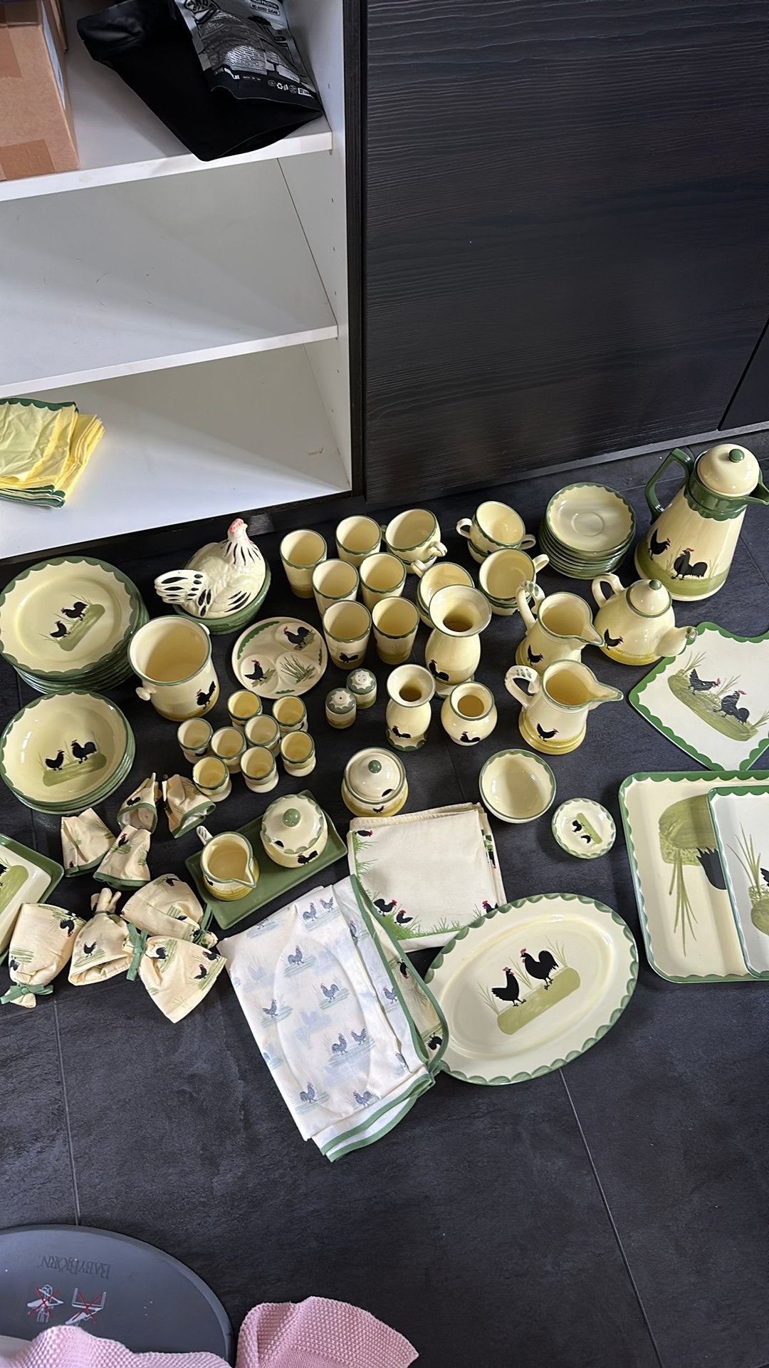 Zeller Keramik paas servies, Ophalen