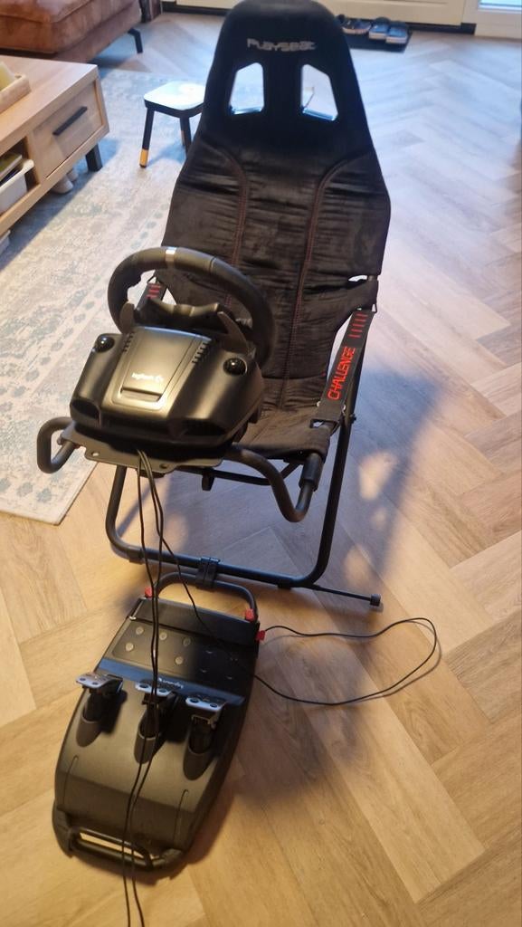 Logitech G920 + Playseat Challenge, Spelcomputers en Games, Ophalen, Zo goed als nieuw, Stuurtje of Sportattribuut, Xbox Series S
