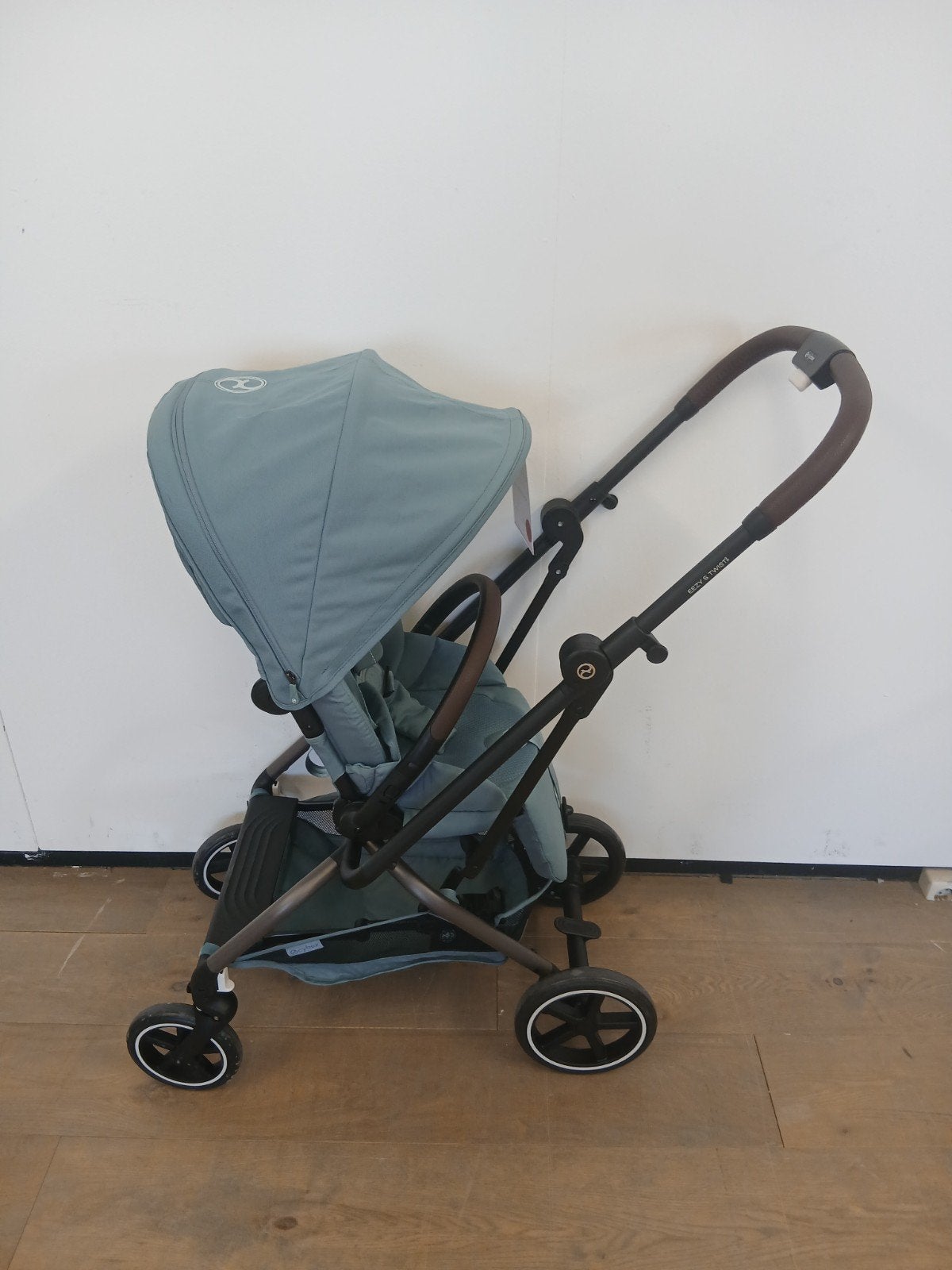 Cybex Eesy S Twist+ 2 buggy, Ophalen, Zo goed als nieuw, Overige merken, Zonnekap
