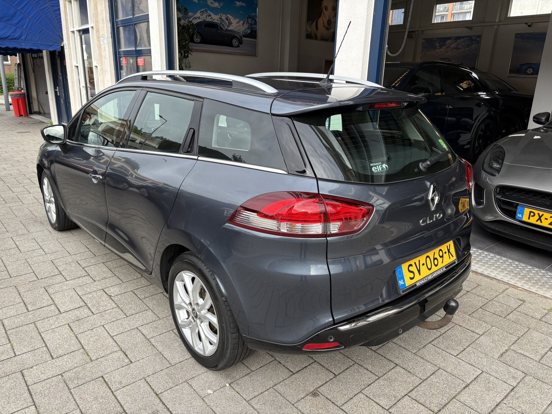 Renault Clio Estate 1.5 dCi Ecoleader Intens 1 EIGENAAR/BTW, Voorwielaandrijving, Euro 6, 4 cilinders, Automatische klimaatregeling