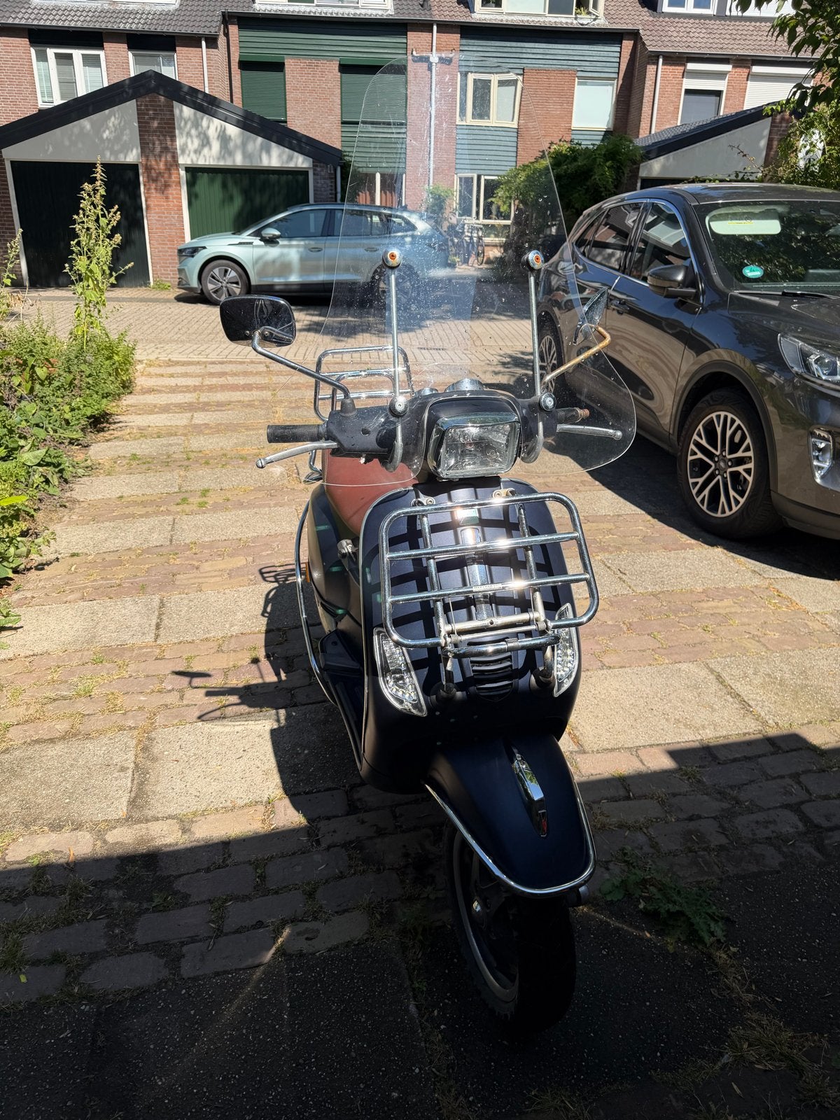 Vespa S uit 2011 - met nieuwe carburateur, Fietsen en Brommers, Ophalen, Gebruikt, Benzine, Vespa S