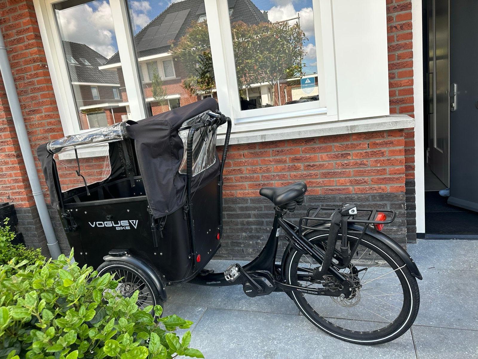 Vogue Superior III Deluxe 2023 elektrische bakfiets, Overige merken, 4 kinderen of meer, Elektrisch, Ophalen of Verzenden