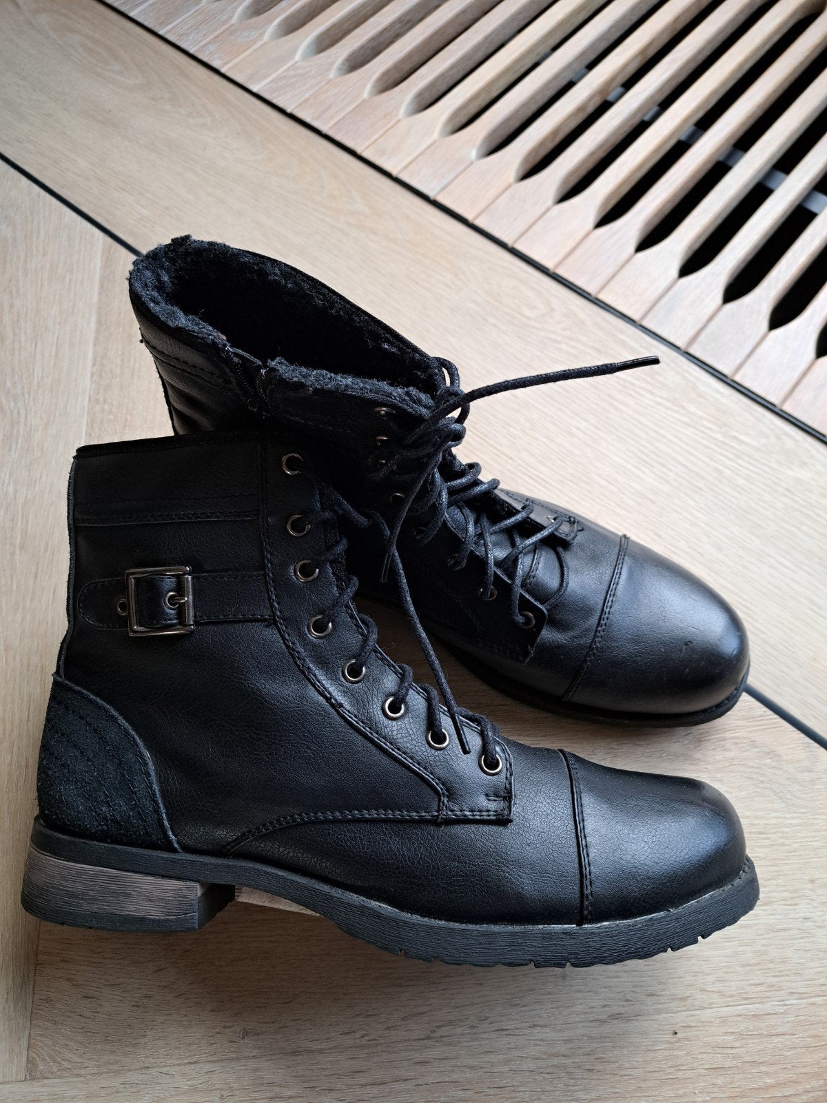 HEREN HOGE VETERSCHOEN NIEUW MAAT 44 NIEUWPR 44.95 EURO, Ophalen of Verzenden, Nieuw, Zwart