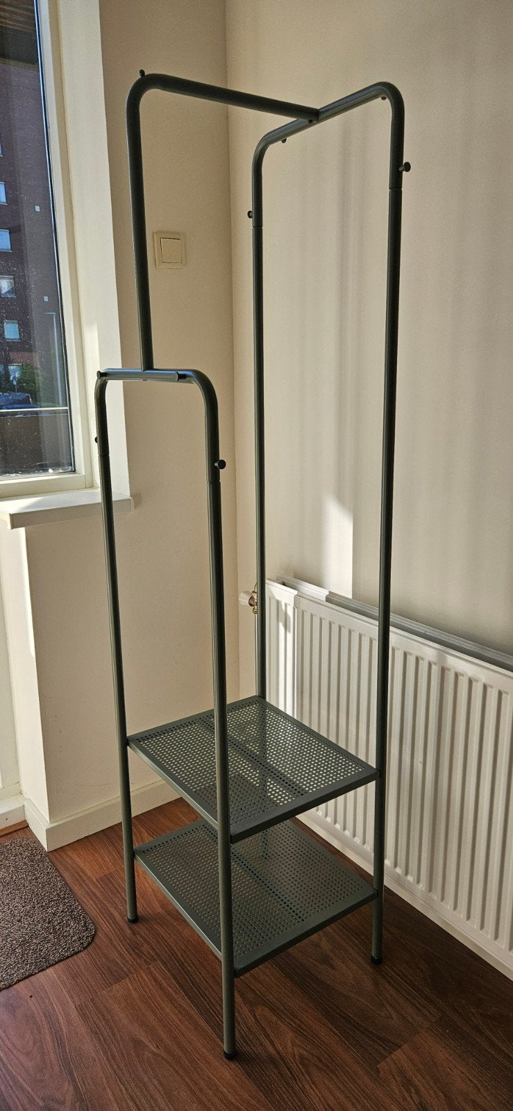 Kledingrek Ikea (type Nikkeby), Ophalen