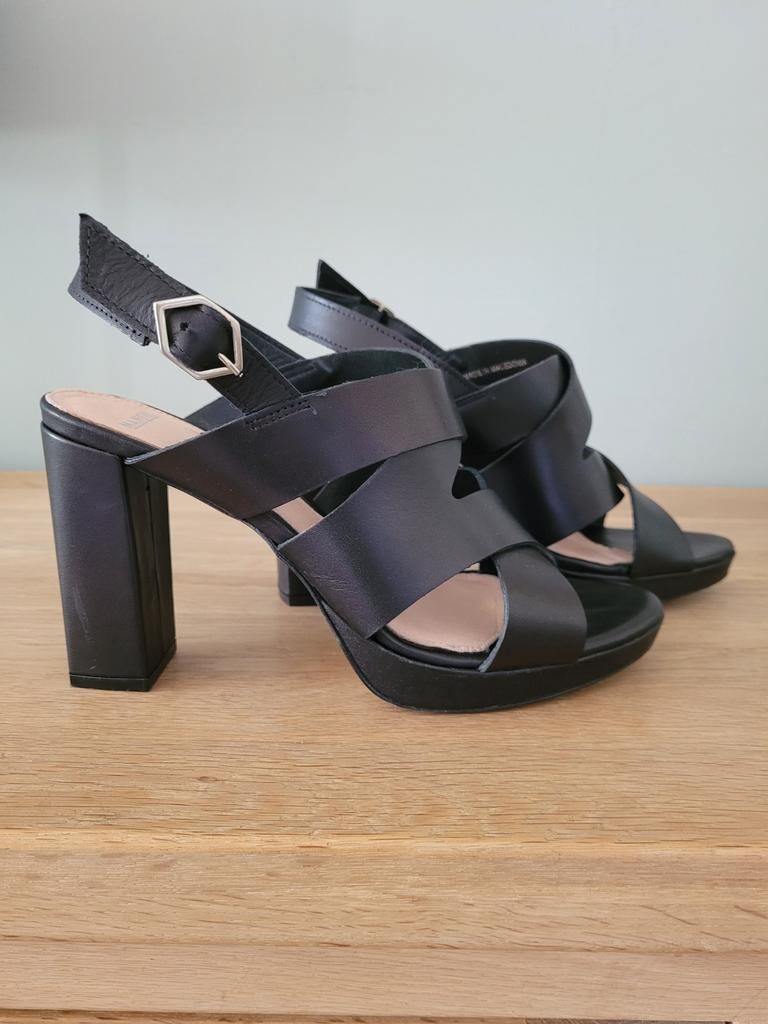 Lederen Damesschoenen maat 41 van Manfield, Kleding | Dames, Schoenen, Zwart, Ophalen of Verzenden, Zo goed als nieuw, Schoenen met hoge hakken