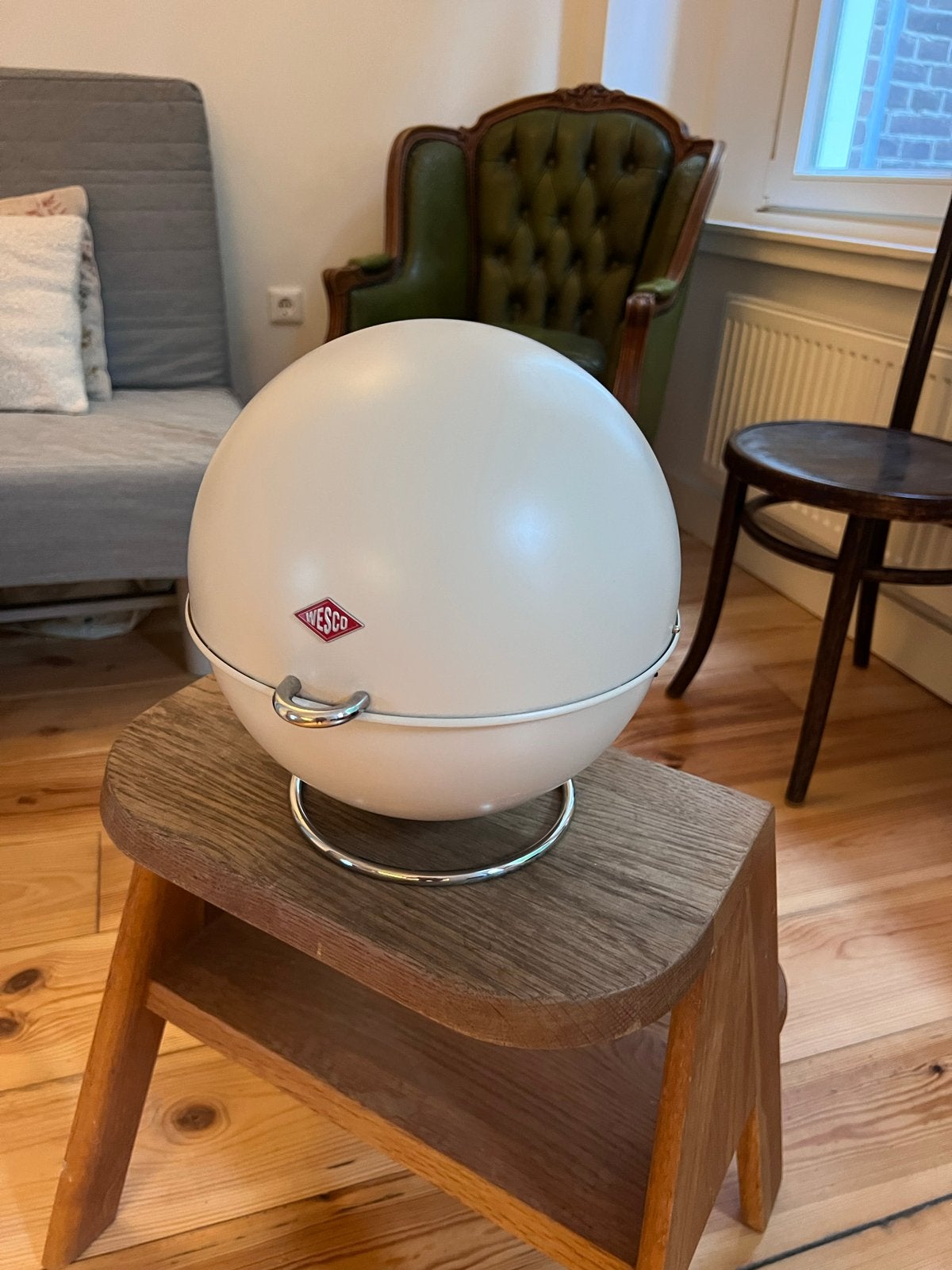 Wesco Broodtrommel - Crème/Wit - Nieuw, Ophalen of Verzenden, Zo goed als nieuw, Metaal, Broodtrommel