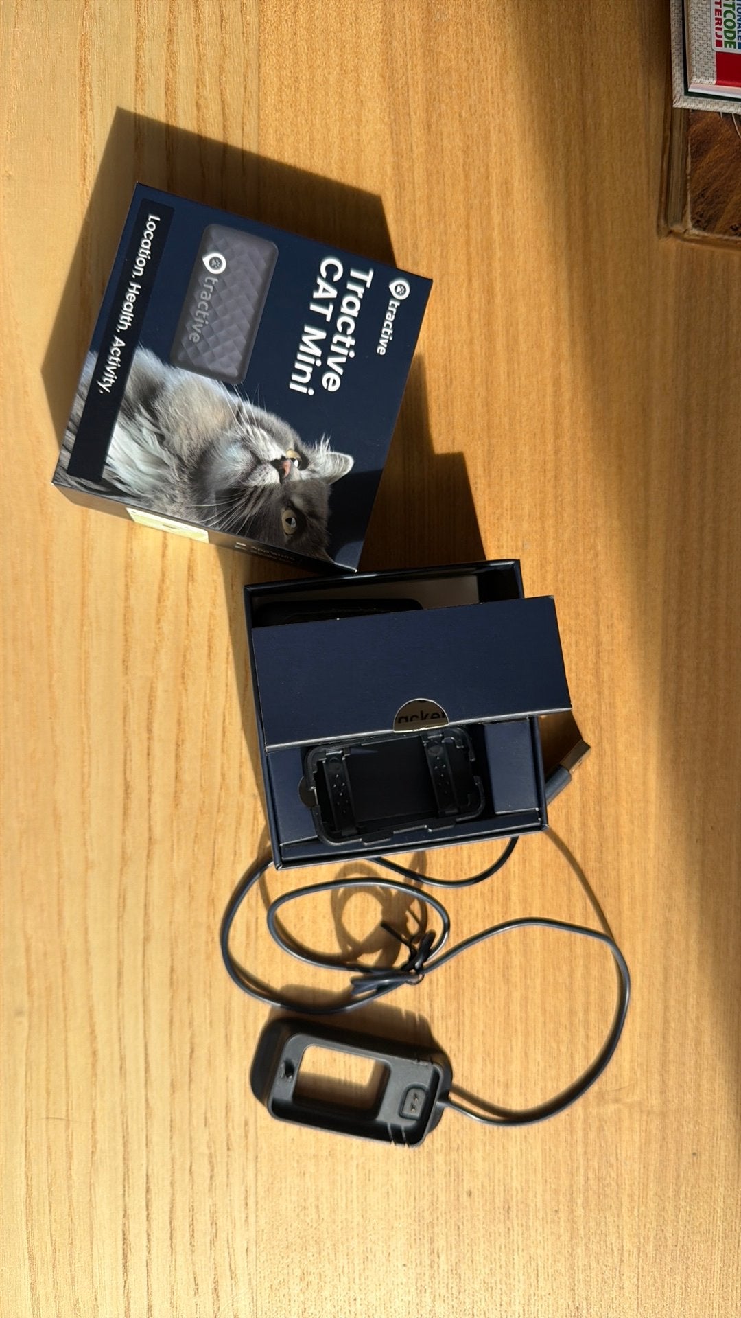 Tractive Cat mini, Dieren en Toebehoren, Ophalen of Verzenden, Gebruikt