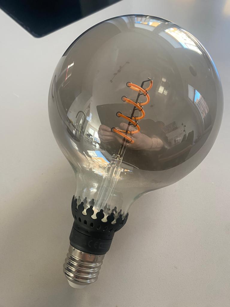 Lamp, Ophalen of Verzenden, Zo goed als nieuw, E27 (groot), Led-lamp