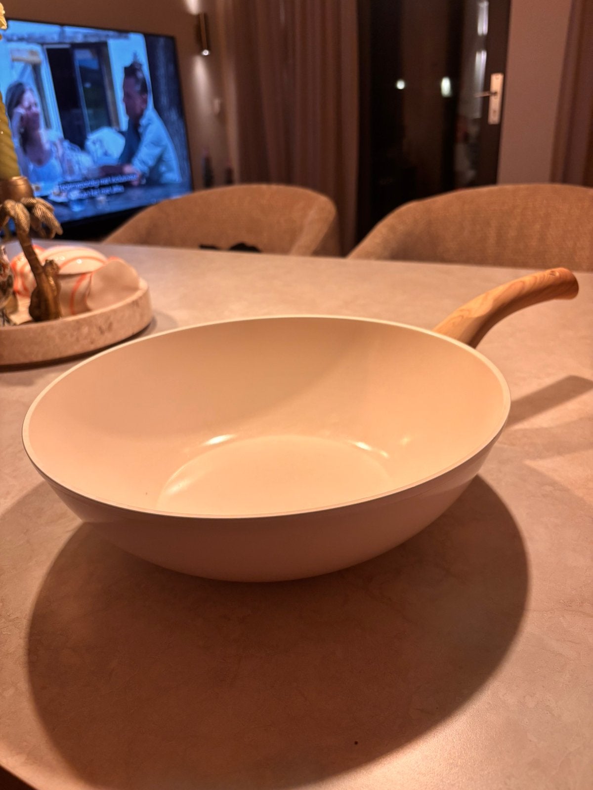 Cook&Pan Go Ivory Wokpan 30 cm, Ophalen, Zo goed als nieuw, Aardewerk, Bord(en)