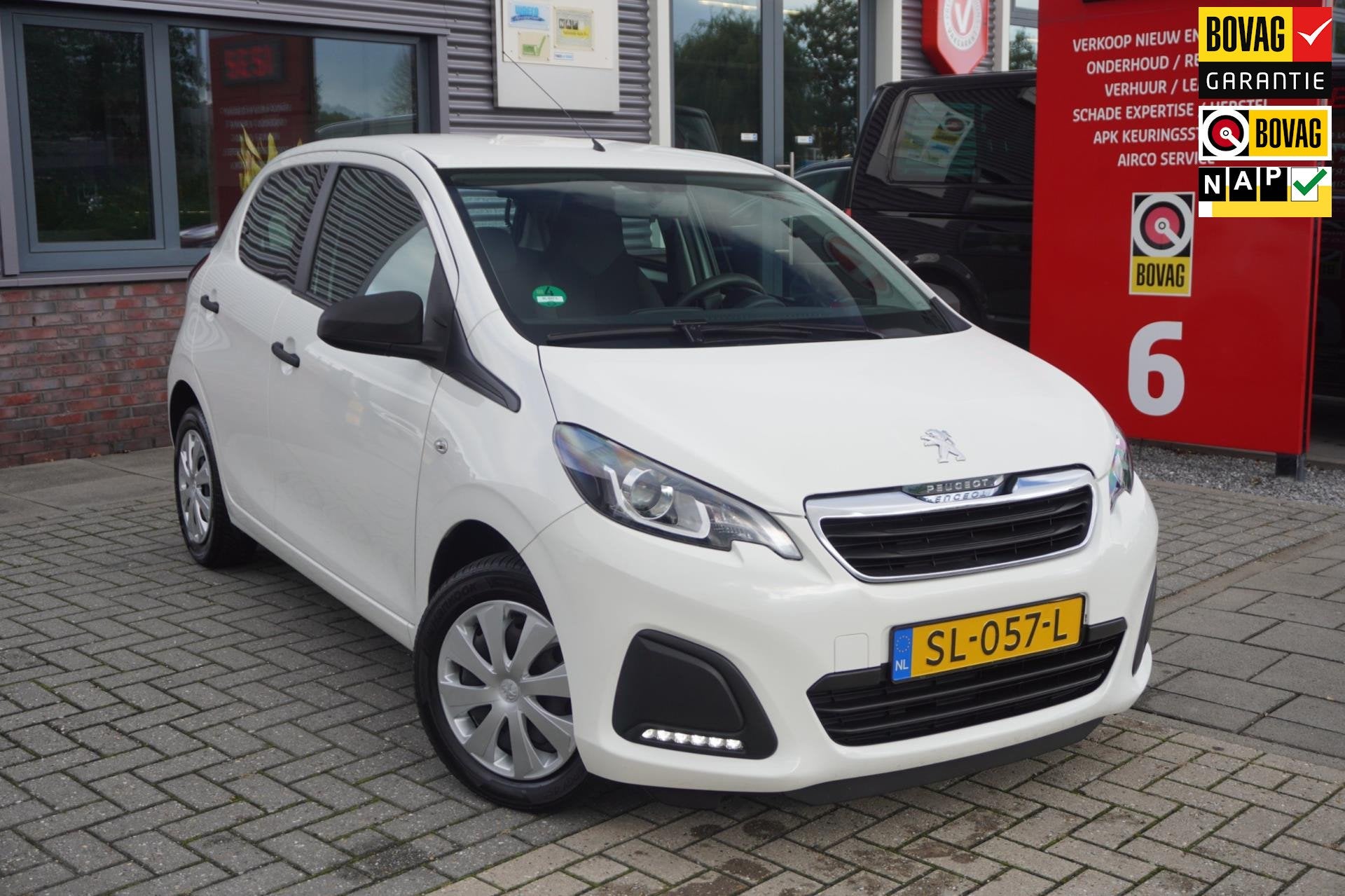 Peugeot 108 1.0 e-VTi Access / Radio / NAP, Voorwielaandrijving, Stof, Gebruikt, 4 stoelen