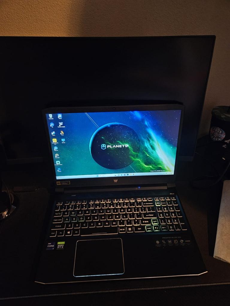 Gaming laptop (helios predator series), Computers en Software, Ophalen of Verzenden