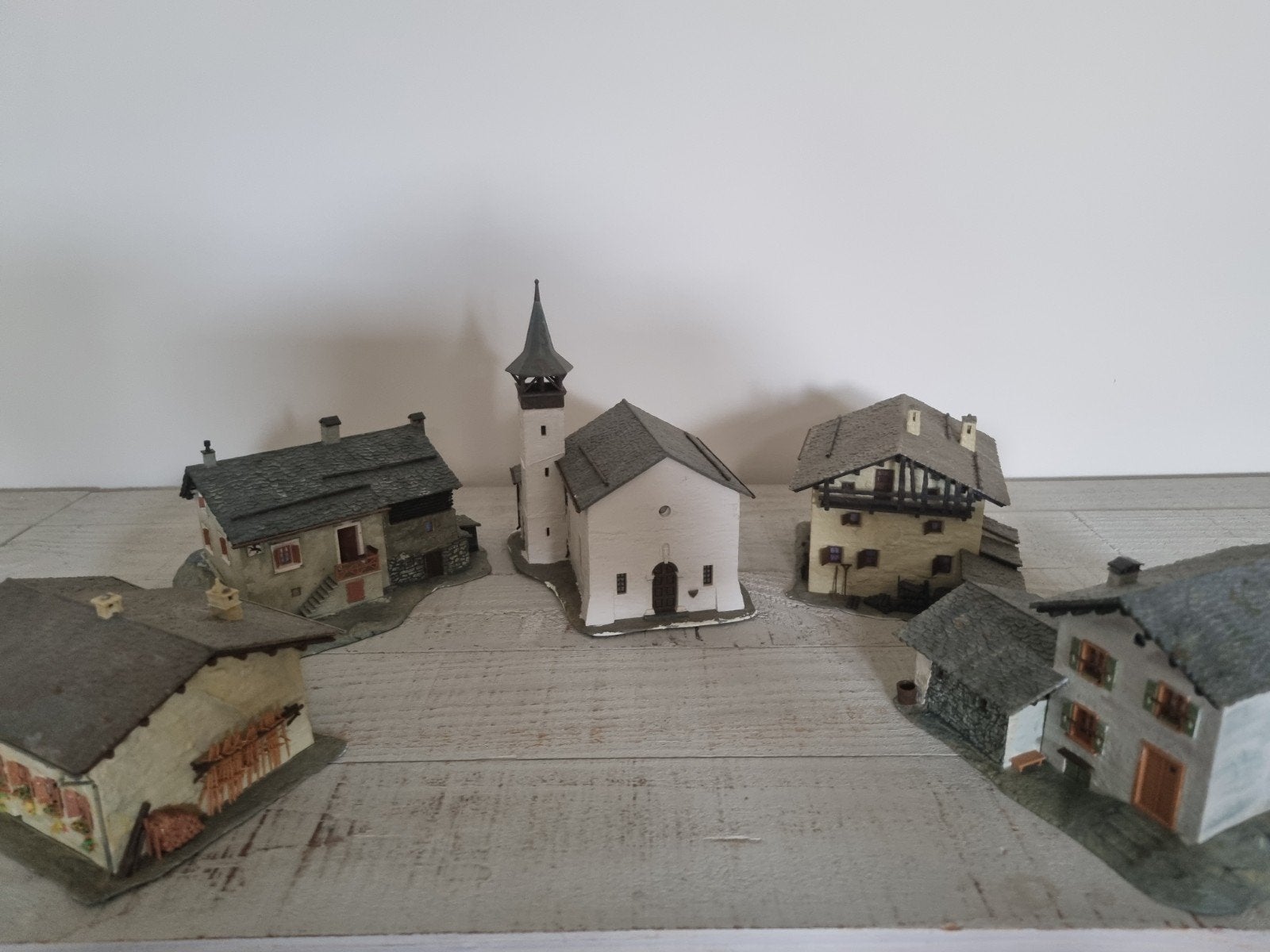 Faller, Kibri, Pola bergdorp, Ophalen of Verzenden, Zo goed als nieuw, 1:50 of kleiner