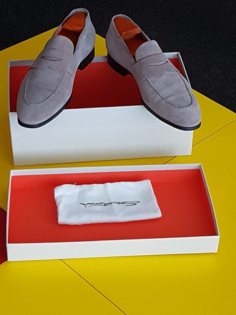 Nieuw Santoni suede Instap schoenen met Kaki kleur 8/5, Kleding | Heren, Loafers, Overige kleuren, Nieuw, Ophalen of Verzenden
