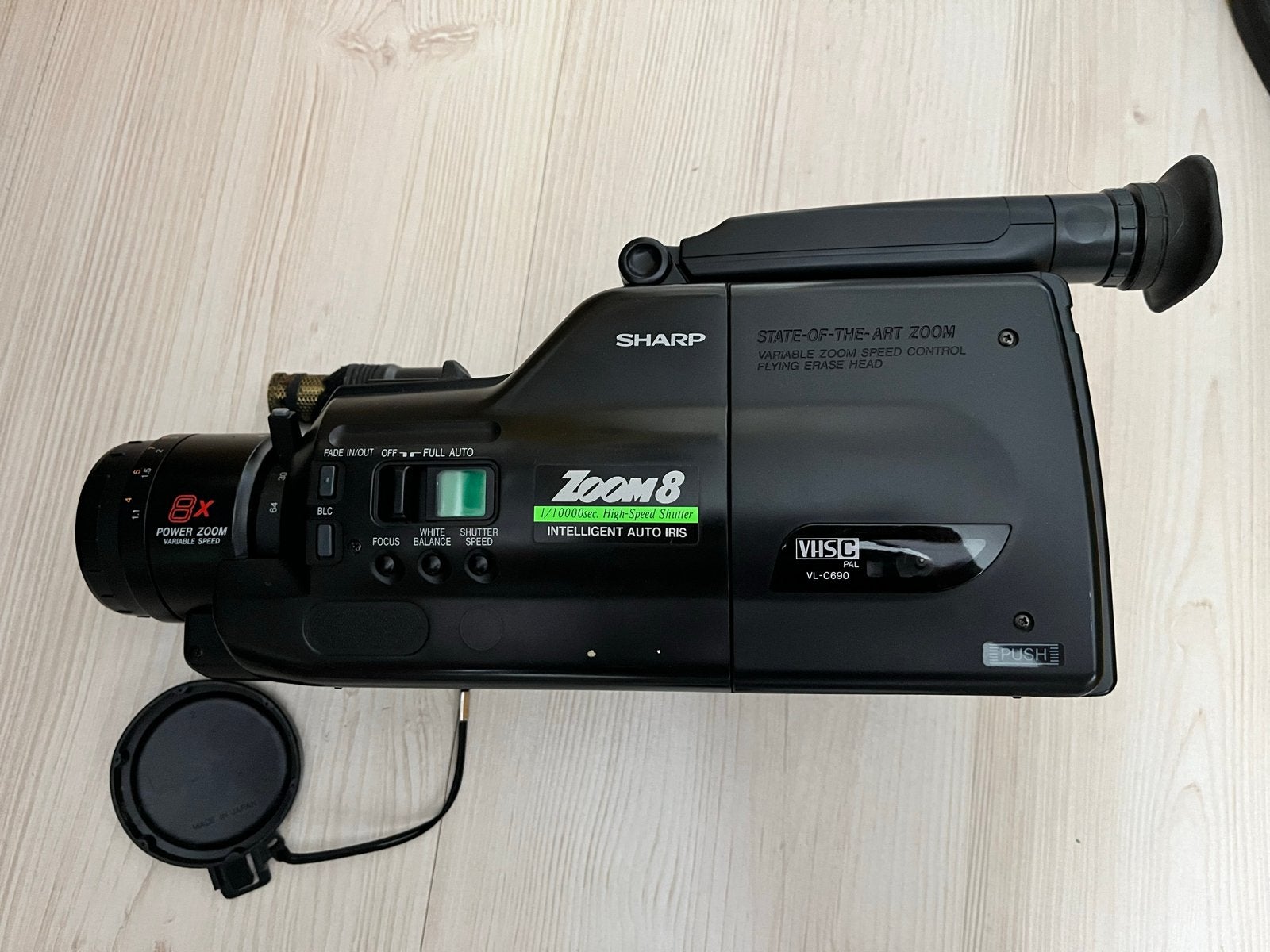 Sharp VHS-C Camcorder VL-C690S - Voor onderdelen, Ophalen of Verzenden, Overige soorten, Camera
