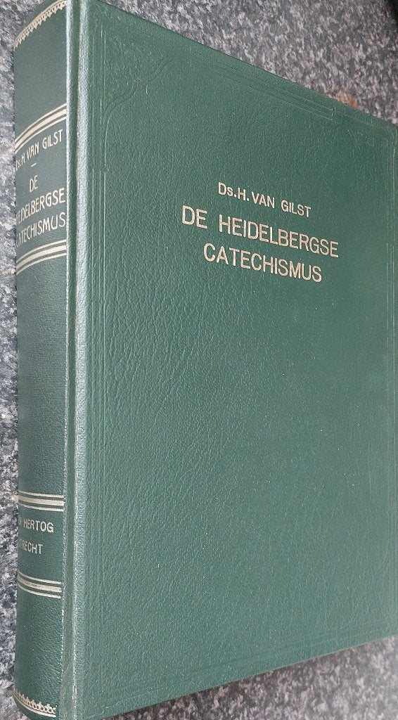Ds. H. van Gilst Catechismus verklaring, Ds. H. van Gilst, Christendom | Protestants, Ophalen of Verzenden, Zo goed als nieuw