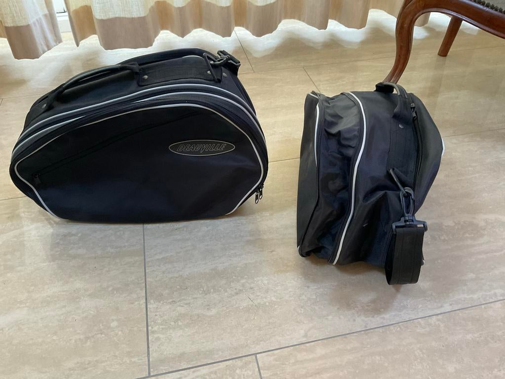 Originele binnentassen voor Honda Deauville NT700, Motoren, Accessoires | Koffers en Tassen, Ophalen, Gebruikt