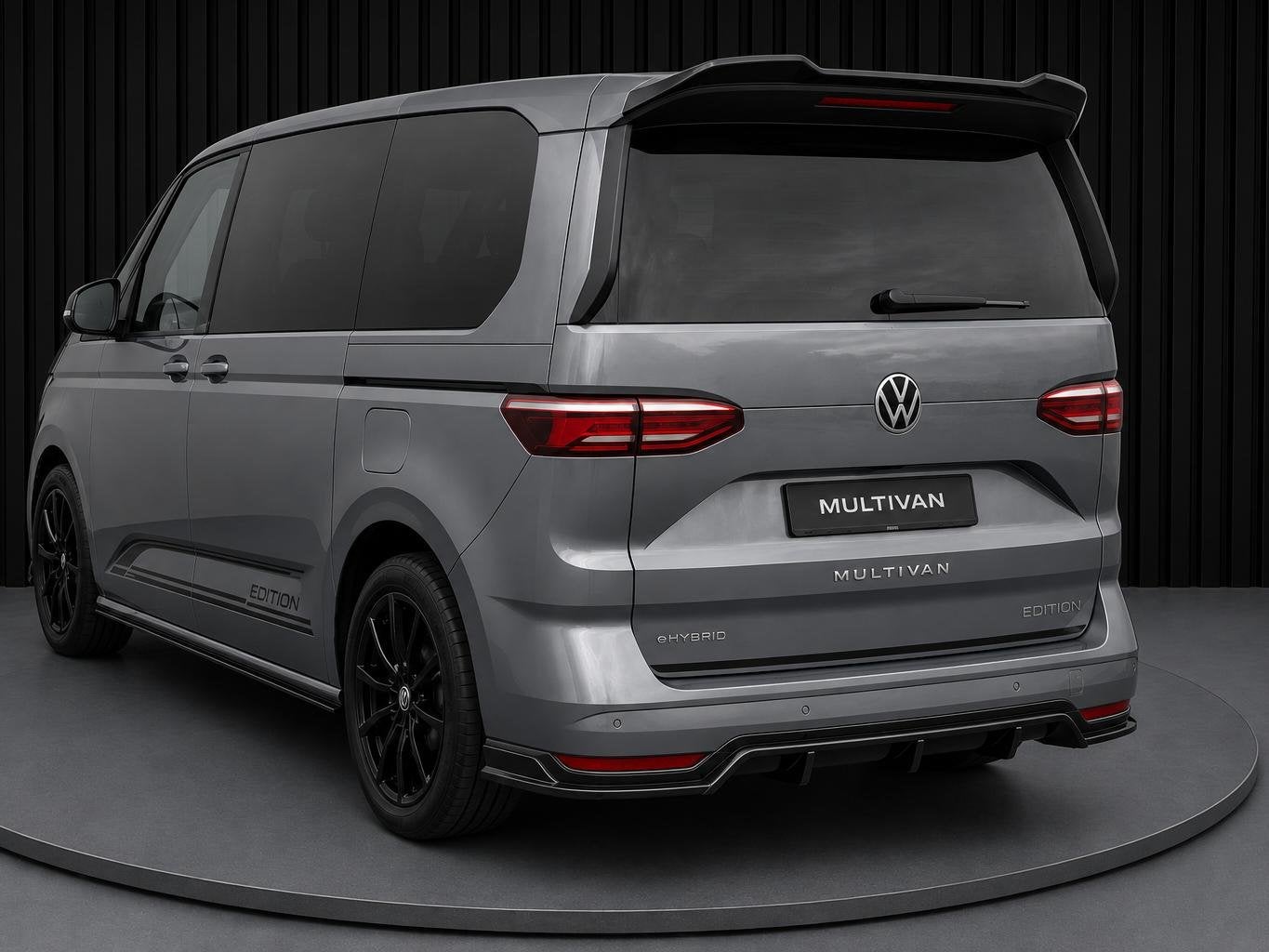 Volkswagen Multivan 1.5I PHEV Edition SPOILERPAKKET | LEDER, Auto's, Volkswagen, Automaat, Stof, 7 stoelen, Bedrijf