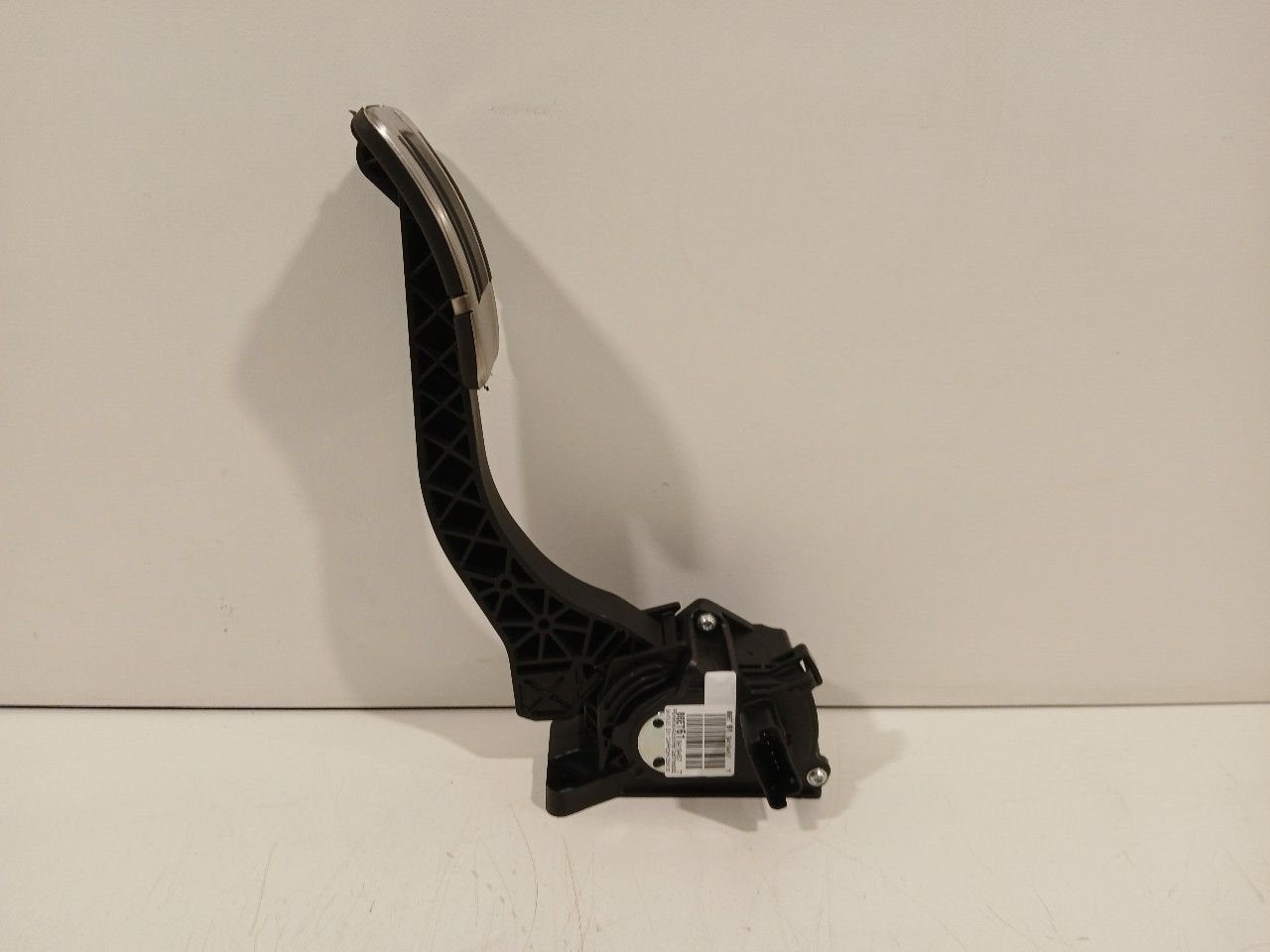 Gaspedaal Opel Grandland, Onderdelen@venauto.nl, Van der Ven Autorecycling B.V., Gebruikt, Ettenseweg 76, 4706 PB Roosendaal, The Netherlands