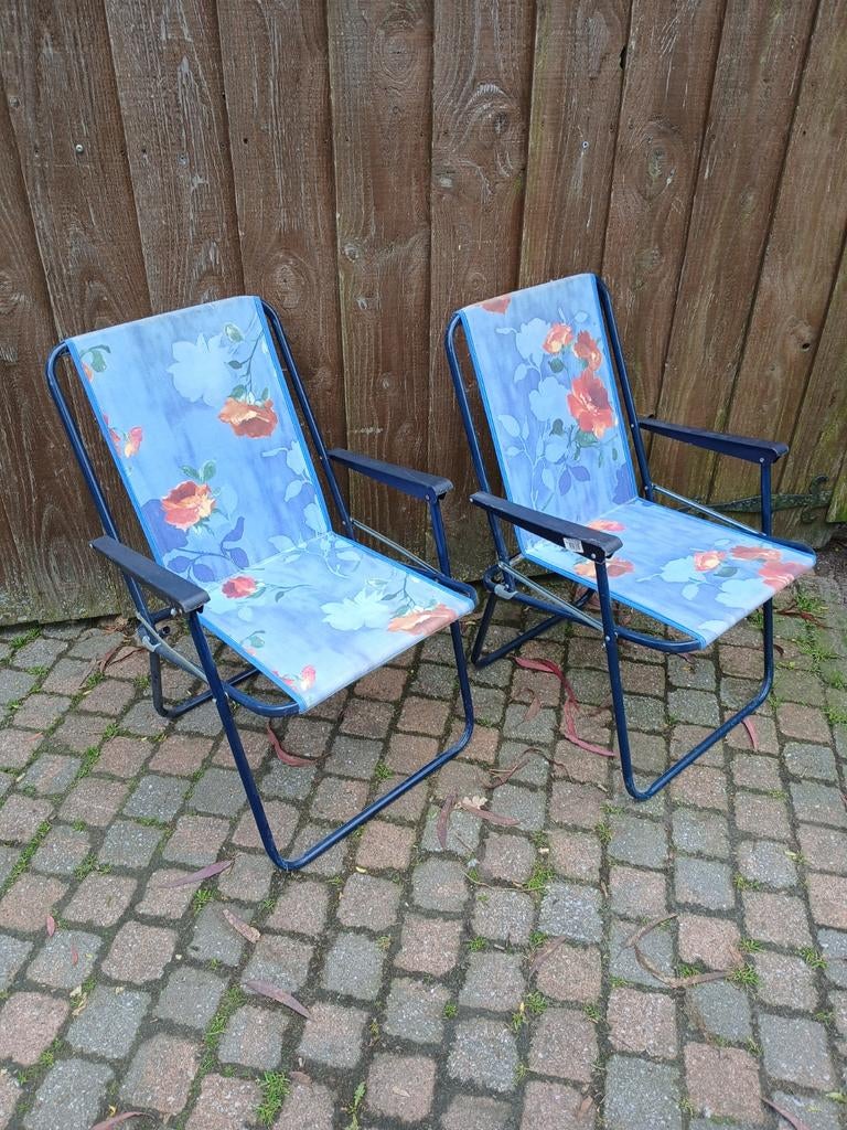 2x Vintage Campingstoelen - Blauw met Bloemenprint, Ophalen of Verzenden, Gebruikt