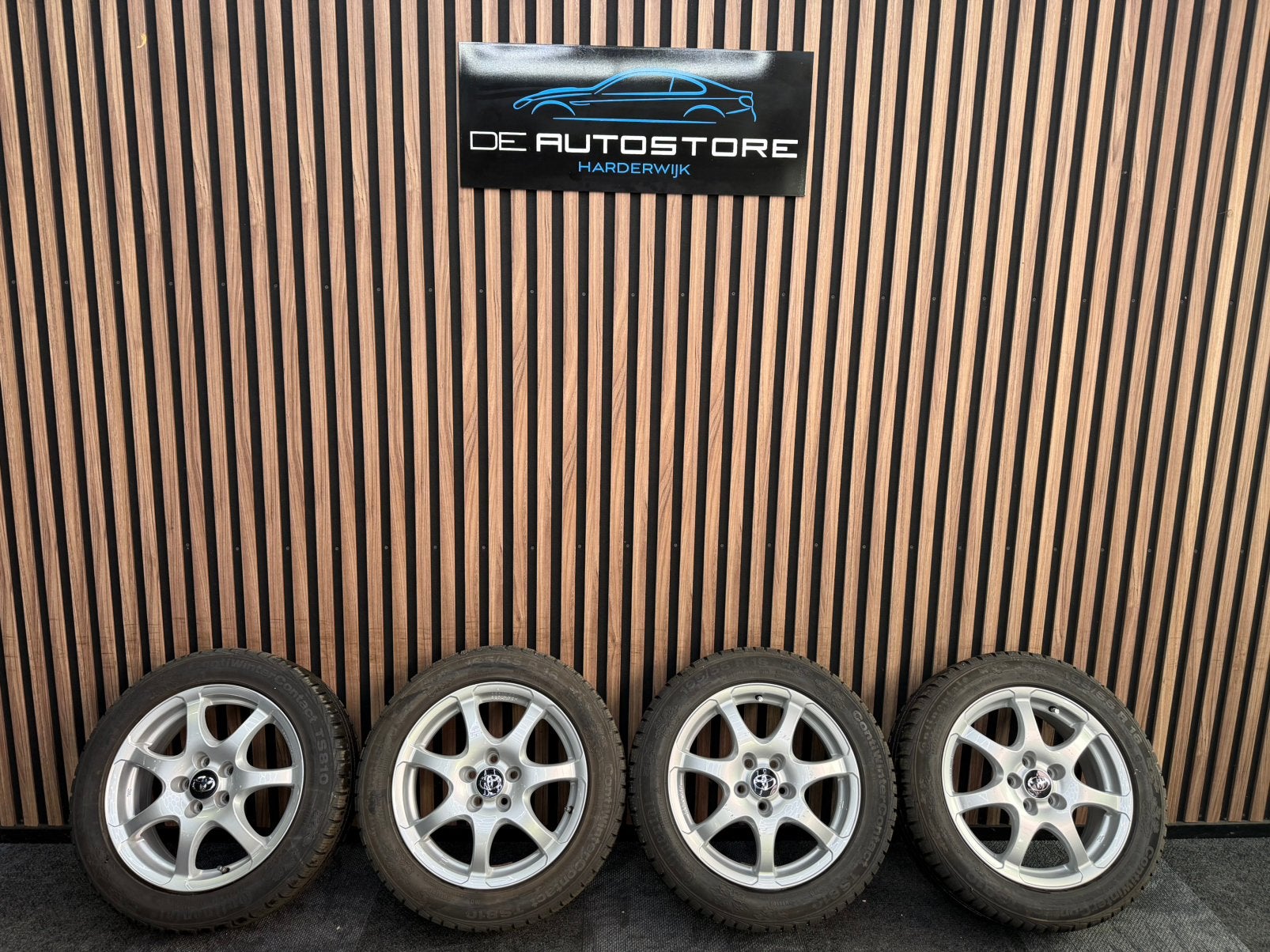 Toyota Prius winterset 16 Inch, Auto-onderdelen, Banden en Velgen, 16 inch, Banden en Velgen, 195 mm, Winterbanden