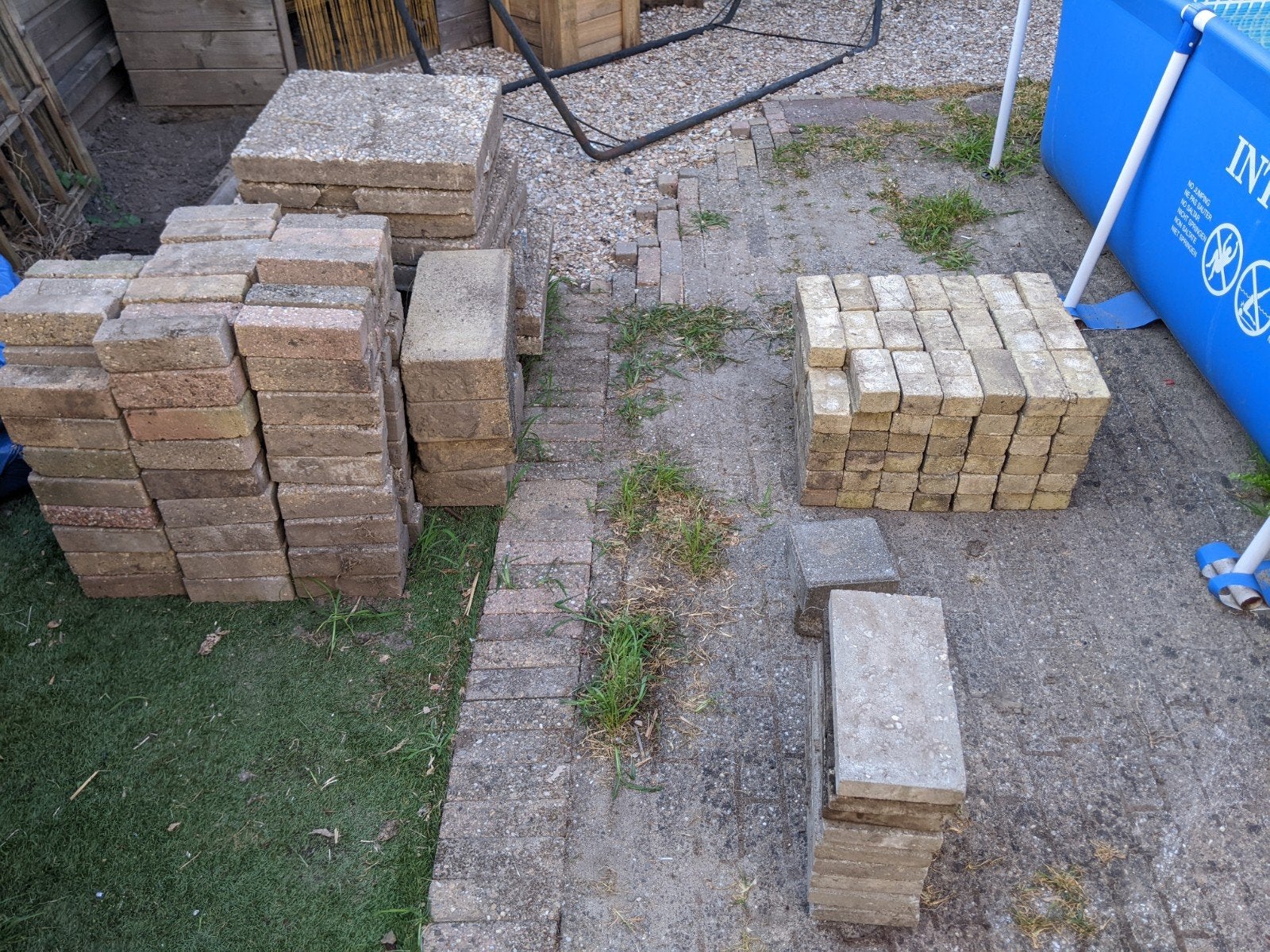 Diverse stenen en tegels gratis af te halen, Tuin en Terras, Tegels en Klinkers, Ophalen, Gebruikt, Overige typen, 5 tot 10 m²