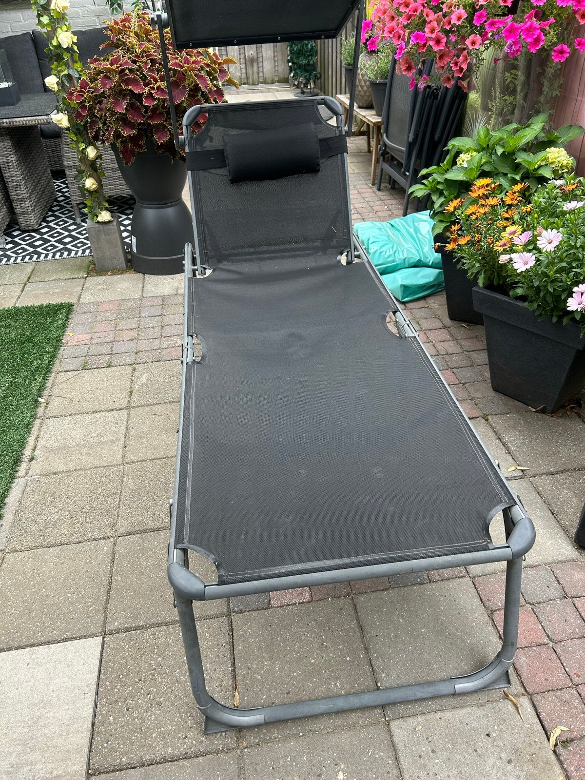 Ligbed met zonnedak - Comfortabel en verstelbaar, Tuin en Terras, Ligbedden, Gebruikt, Metaal, Verstelbaar, Ophalen