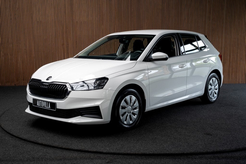 Skoda Fabia 1.0 Navi Airco Stoelverwarm. PDC Cruise Carplay, Auto's, Skoda, Stof, Gebruikt, Wit, Origineel Nederlands