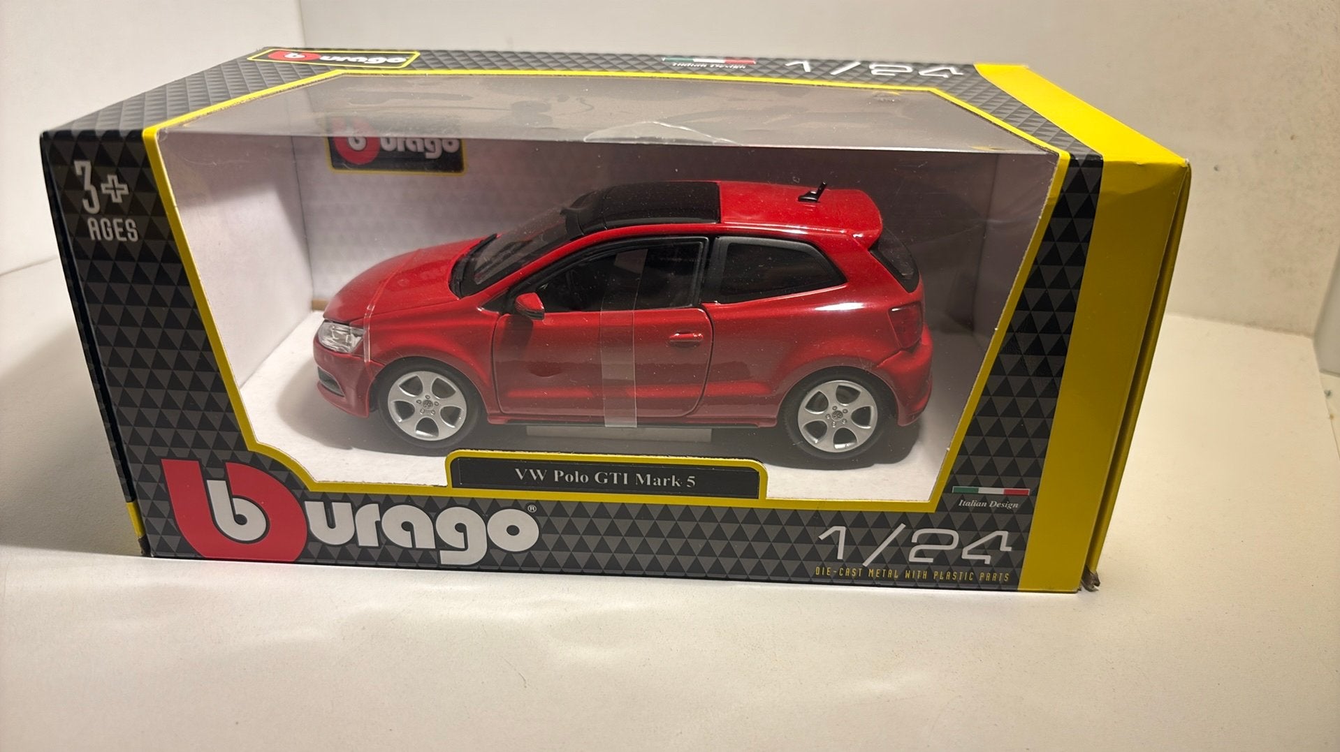 Volkswagen polo gti mark 5 bburago 1.24, Ophalen of Verzenden, A, A, A
