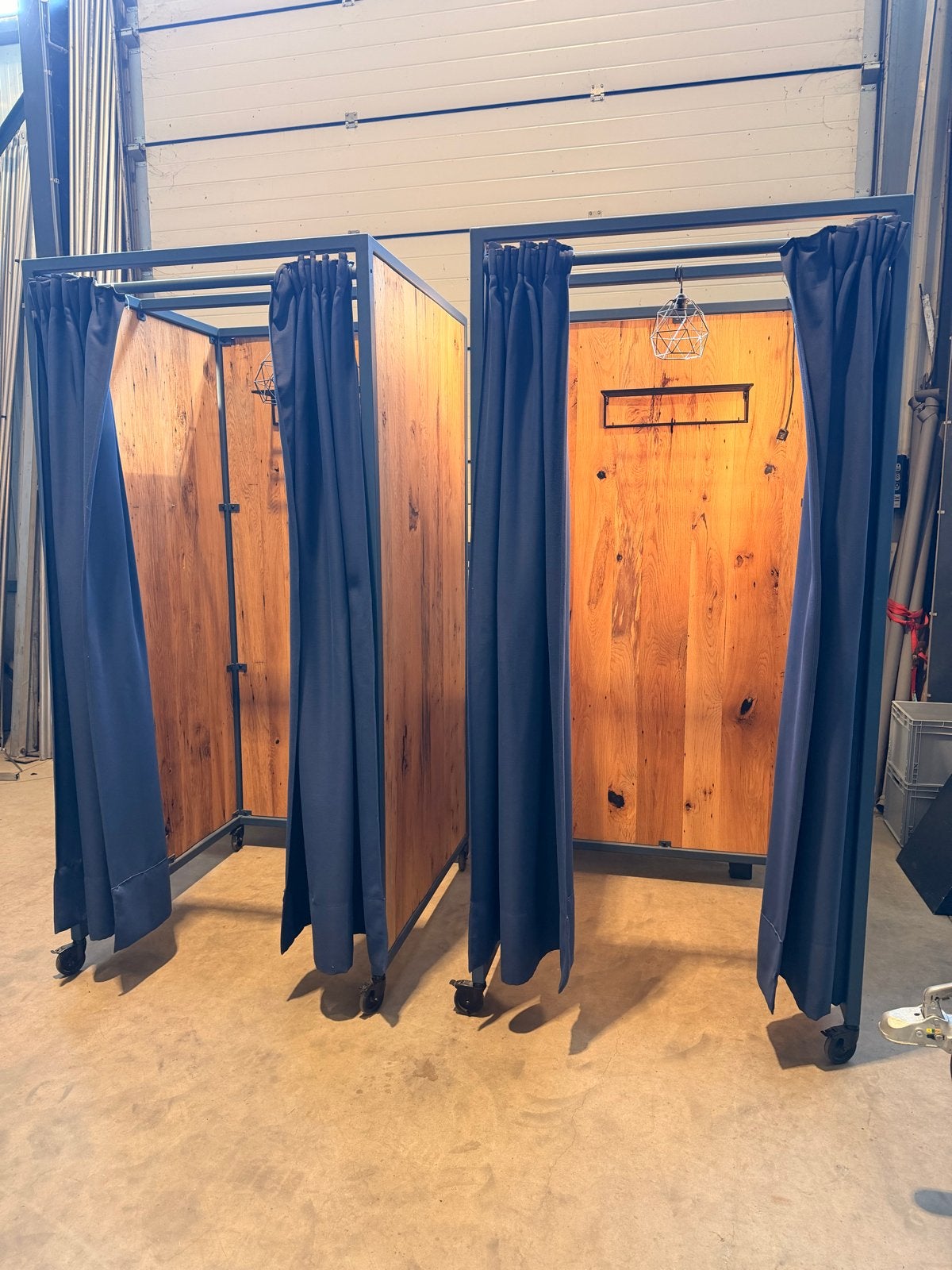 Mobiele Paskamer met Verlichting en Kledingrek - 2 Stuks, Ophalen