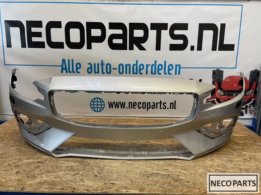 VOORBUMPER VOLVO V60 S60 BUMPER ORIGINEEL 2018 -, Gebruikt, -, -, Ophalen of Verzenden