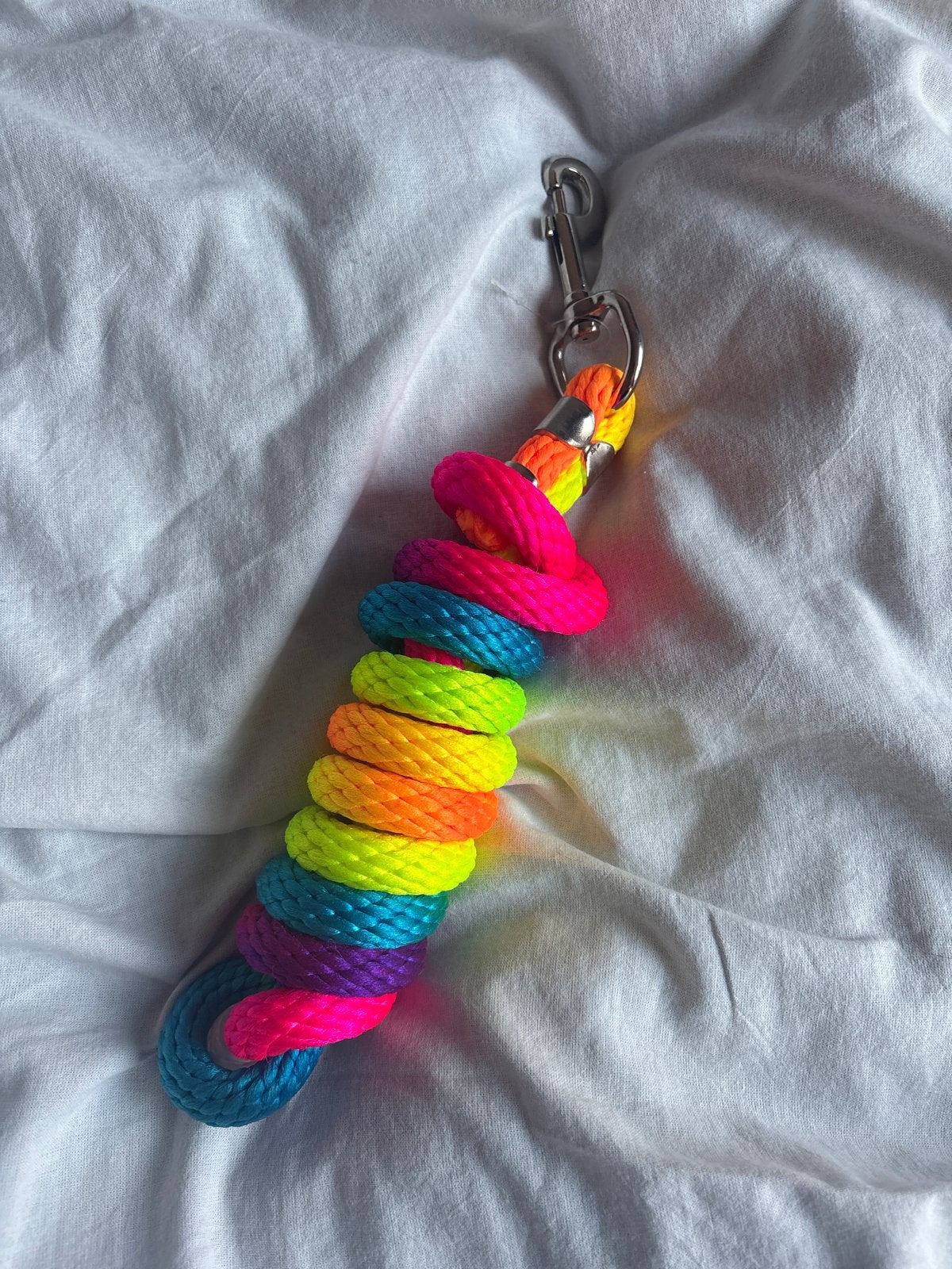Regenboog halstertouw, Ophalen of Verzenden, Zo goed als nieuw, Recreatie