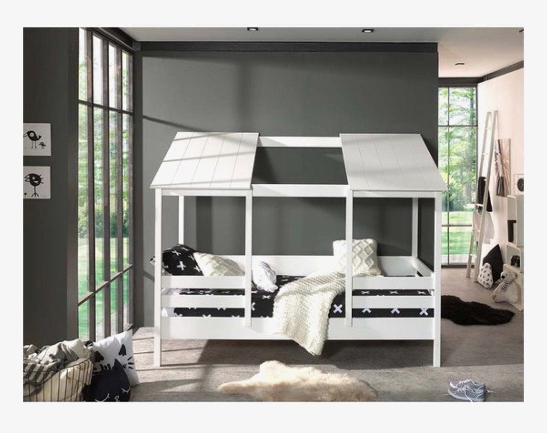 Kinderbed huisbed wit 90x200 cm, Ophalen, 85 tot 100 cm, Gebruikt, Lattenbodem