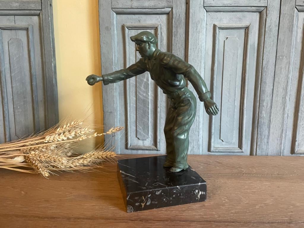 Fraai beeldje van speler Jeu de Boules Petanque artdeco 1930, Antiek en Kunst, Ophalen of Verzenden
