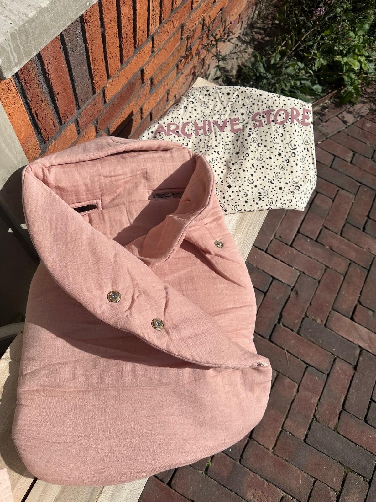 N•74 gewatteerd babynestje – dusty pink, Bakerzak of Bakerdoek, Nieuw, Ophalen of Verzenden, Gevoerd