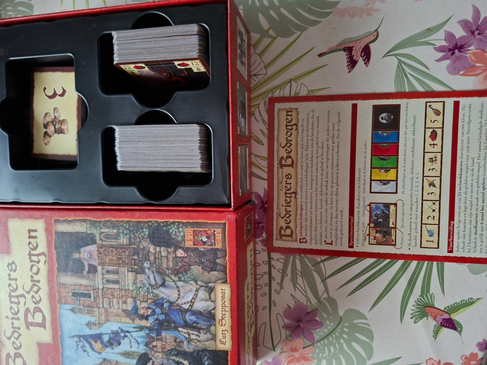 Spel bedriegers bedrogen 999 games als nieuw, Ophalen of Verzenden, Zo goed als nieuw