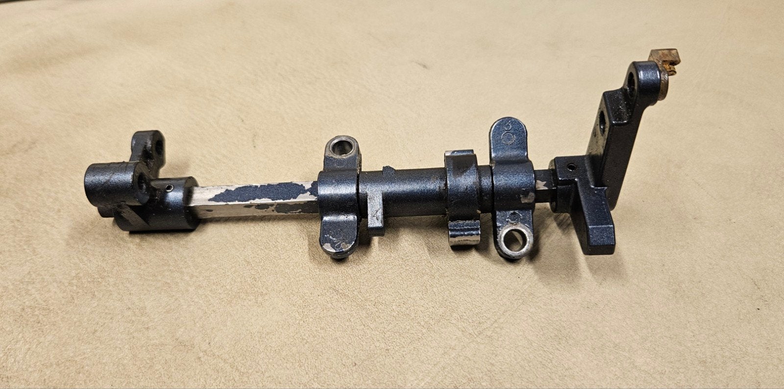 GEZOCHT!! Shift rod lever yamaha 30 pk autolube, Ophalen, Motor en Techniek, Motorboot