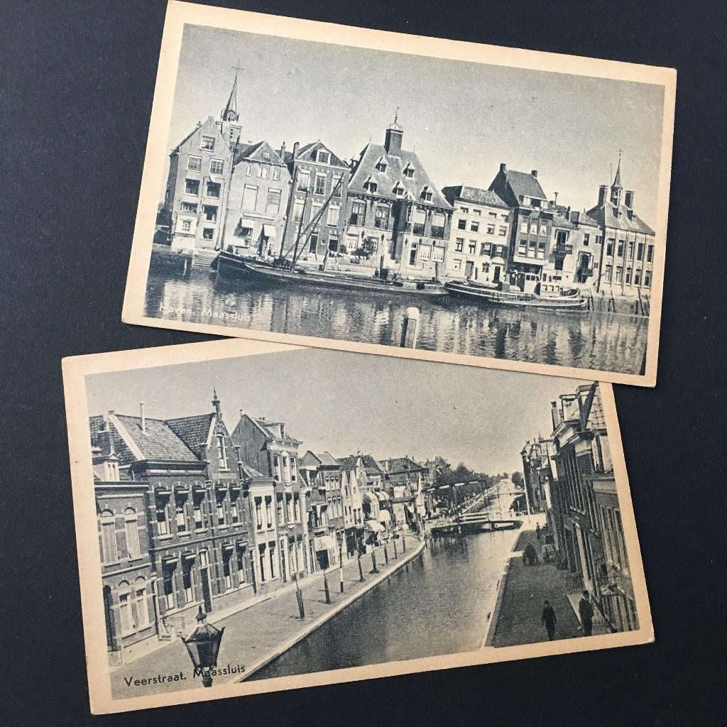 2 ansichtkaarten van Maassluis (Haven en de Veerstraat)