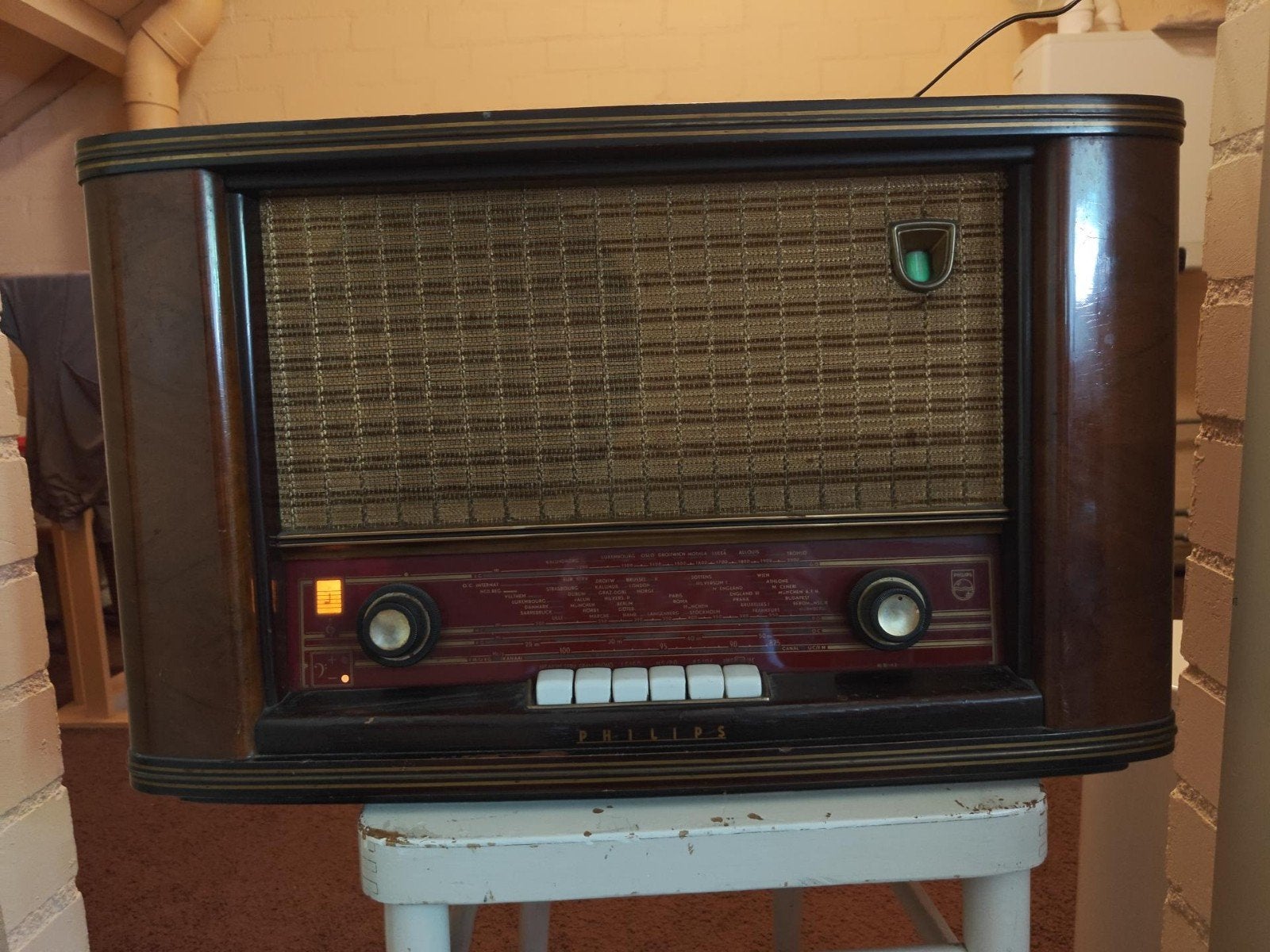 Vintage Philips buizenradio - werkend en in goede staat, Ophalen, Gebruikt, Radio