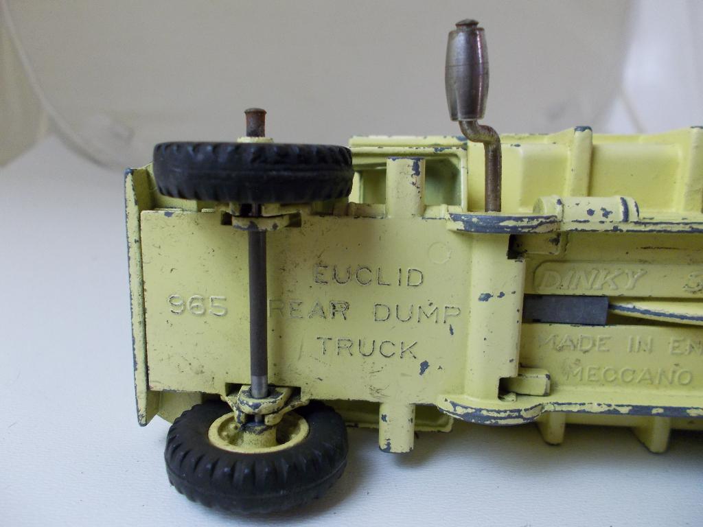 1956 Dinky Supertoys 965 EUCLID REAR DUMP TRUCK (-C-), Ophalen of Verzenden, Gebruikt, Tractor of Landbouw, Dinky Toys