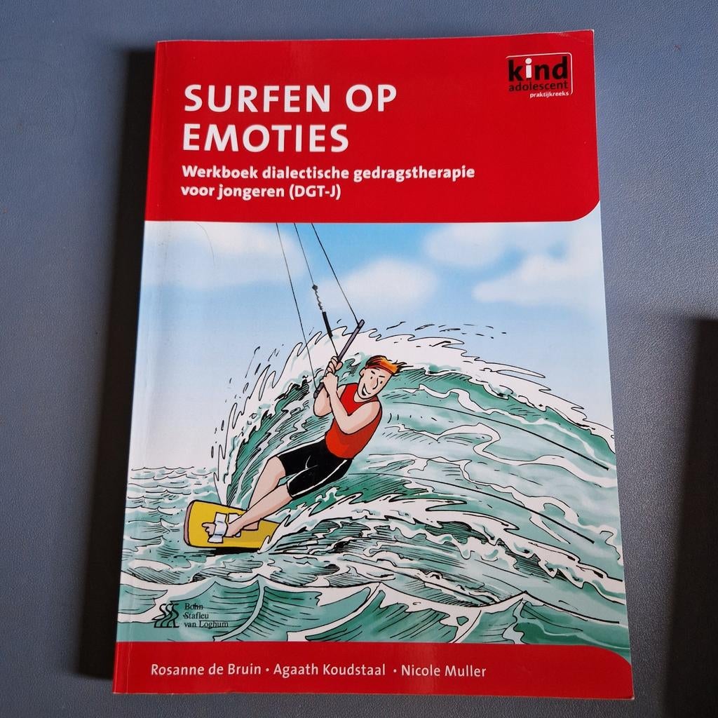 Surfen op Emoties: Werkboek DGT-J voor jongeren, Boeken, Ophalen of Verzenden, Zo goed als nieuw