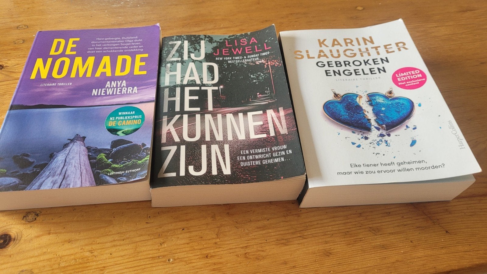 3 thrillers voor 10 euro, Ophalen, Zo goed als nieuw