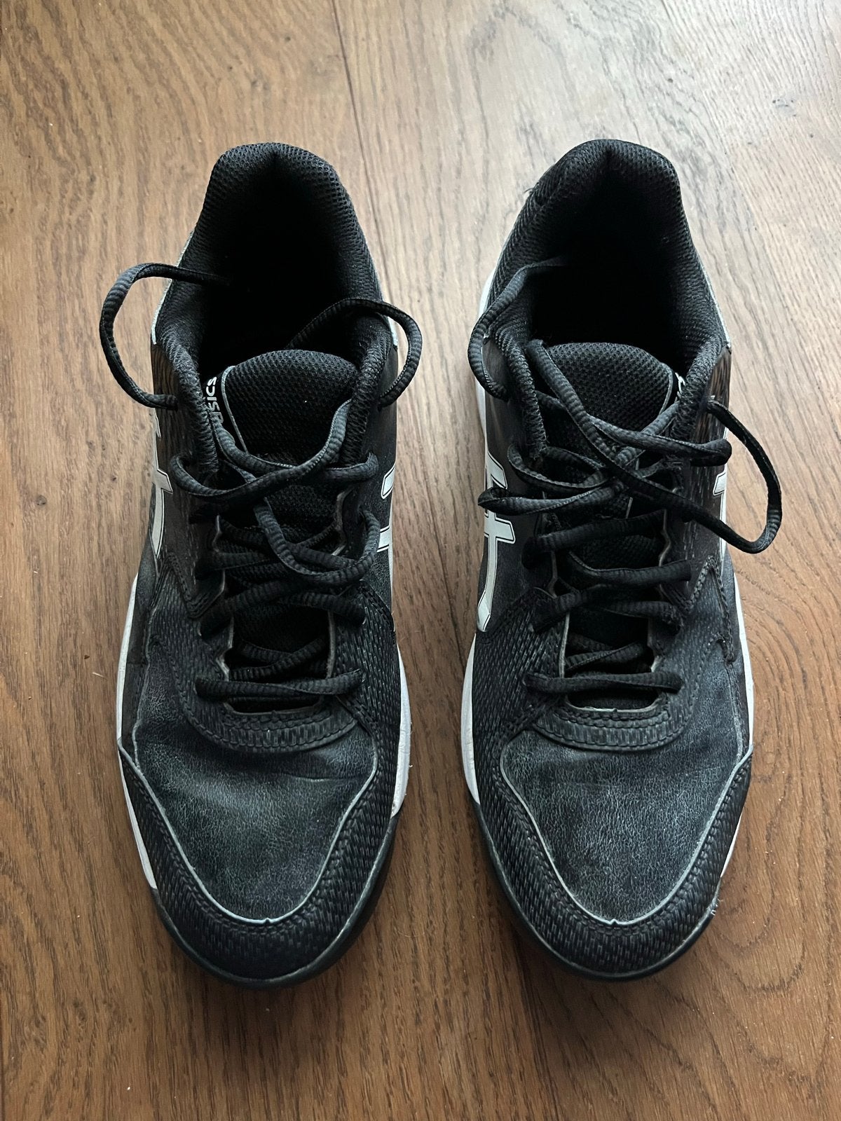 ASICS Sportschoenen lage noppen- Maat 39 - Zwart, Ophalen of Verzenden, Schoenen